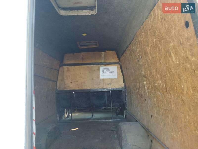 Мінівен Iveco Daily 2000 в Львові