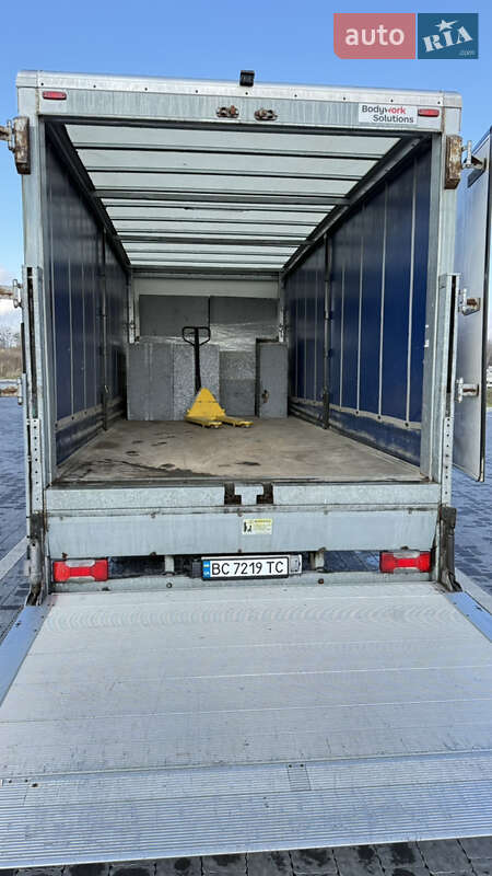 Вантажний фургон Iveco Daily 2018 в Львові