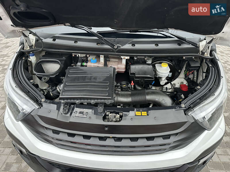 Эвакуатор Iveco Daily 2019 в Запорожье