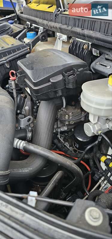 Автовоз Iveco Daily 2019 в Житомирі