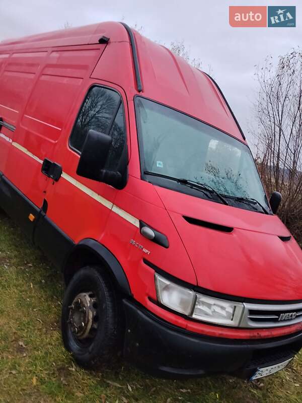 Грузовой фургон Iveco Daily 2004 в Краковце фото 2 Грузовой фургон Iveco Daily 2004 в Краковце