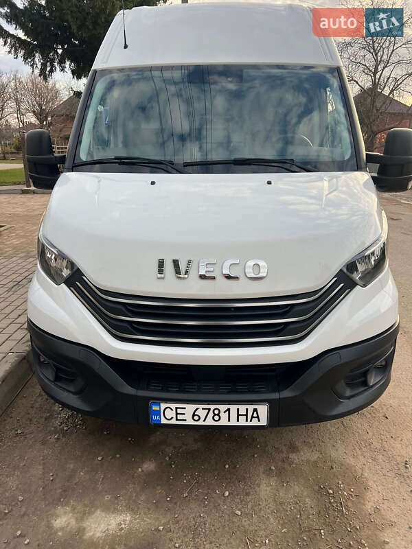 Вантажний фургон Iveco Daily 2022 в Чернівцях фото Вантажний фургон Iveco Daily 2022 в Чернівцях