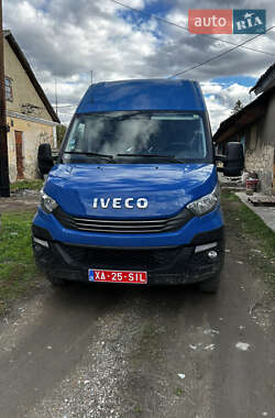 Вантажний фургон Iveco Daily 2019 в Кельменцях