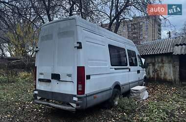 Городской автобус Iveco Daily 2003 в Славянске