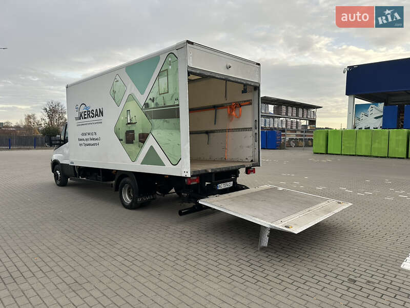 Вантажний фургон Iveco Daily 2015 в Ковелі