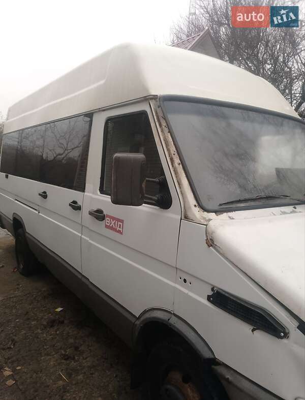 Інші автобуси Iveco Daily 1998 в Боровій