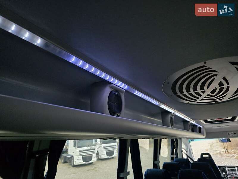 Микроавтобус Iveco Daily 2010 в Тернополе