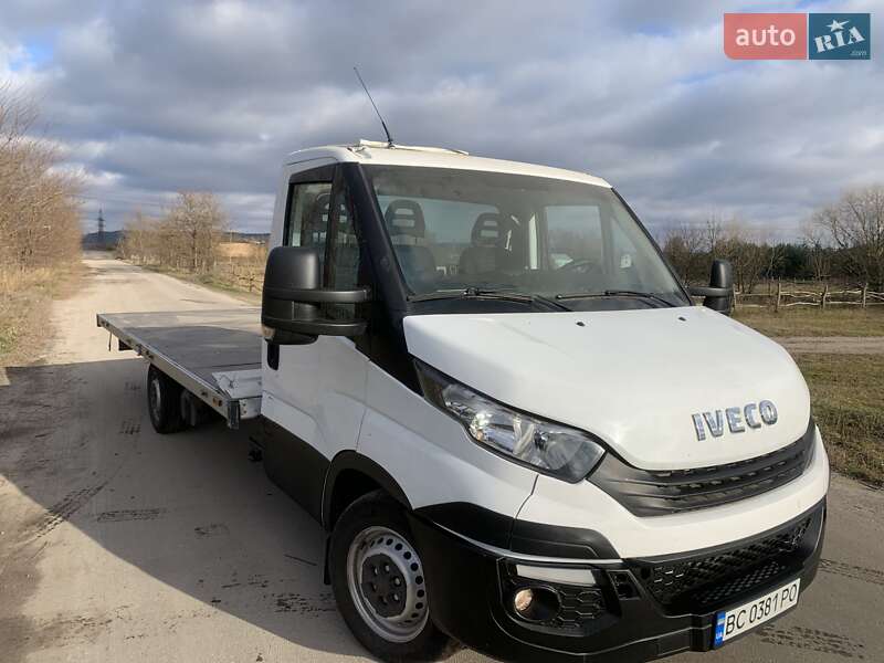 Вантажний фургон Iveco Daily 2016 в Золочеві