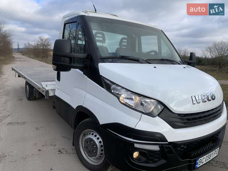 Вантажний фургон Iveco Daily 2016 в Золочеві