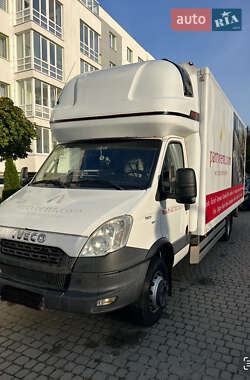 Грузовой фургон Iveco Daily 2012 в Львове