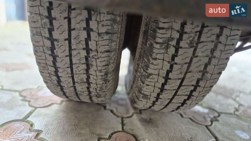 Тентований Iveco Daily 2006 в Великому Дальнику