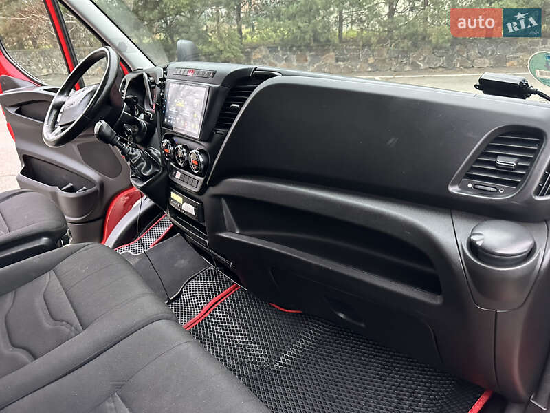 Эвакуатор Iveco Daily 2015 в Виннице фото 15 Эвакуатор Iveco Daily 2015 в Виннице