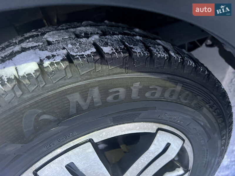 Автовоз Iveco Daily 2016 в Луцке