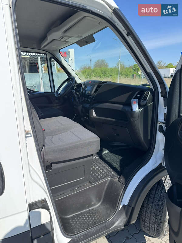 Грузовой фургон Iveco Daily 2019 в Радехове