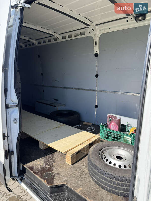 Грузовой фургон Iveco Daily 2019 в Радехове