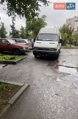Вантажівка Iveco Daily 2004 в Києві