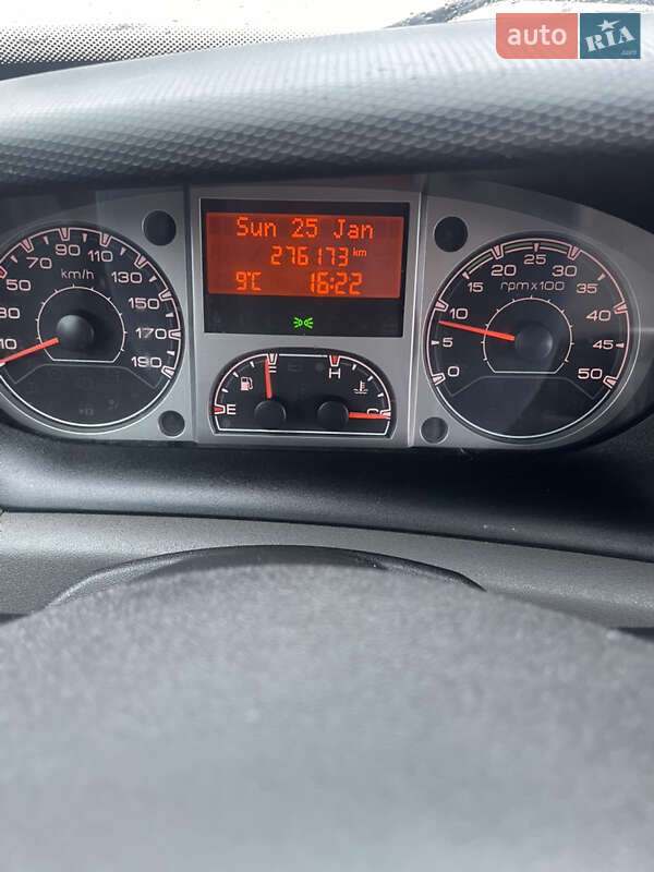 Туристический / Междугородний автобус Iveco Daily 2011 в Хмельницком фото 26 Туристический / Междугородний автобус Iveco Daily 2011 в Хмельницком