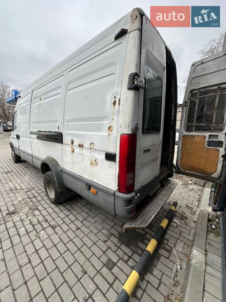 Грузовой фургон Iveco Daily 2003 в Днепре