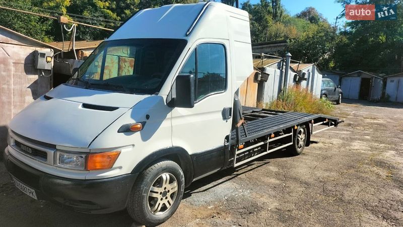 Автовоз Iveco Daily 2004 в Киеве