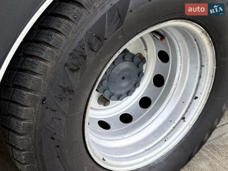 Грузовой фургон Iveco Daily 2016 в Николаеве