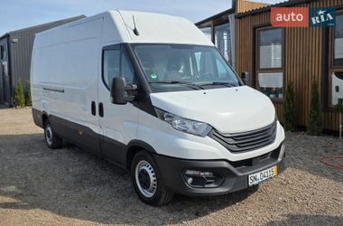 Грузовой фургон Iveco Daily 2023 в Львове