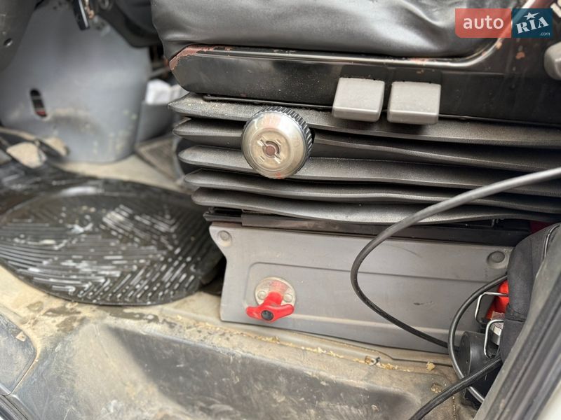 Евакуатор Iveco Daily 2006 в Тернополі фото 11 Евакуатор Iveco Daily 2006 в Тернополі