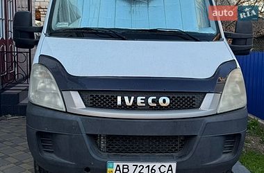 Грузовой фургон Iveco Daily 2012 в Тульчине