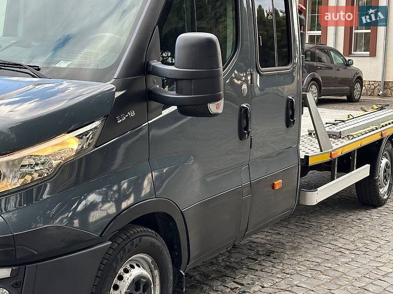 Автовоз Iveco Daily 2018 в Рівному