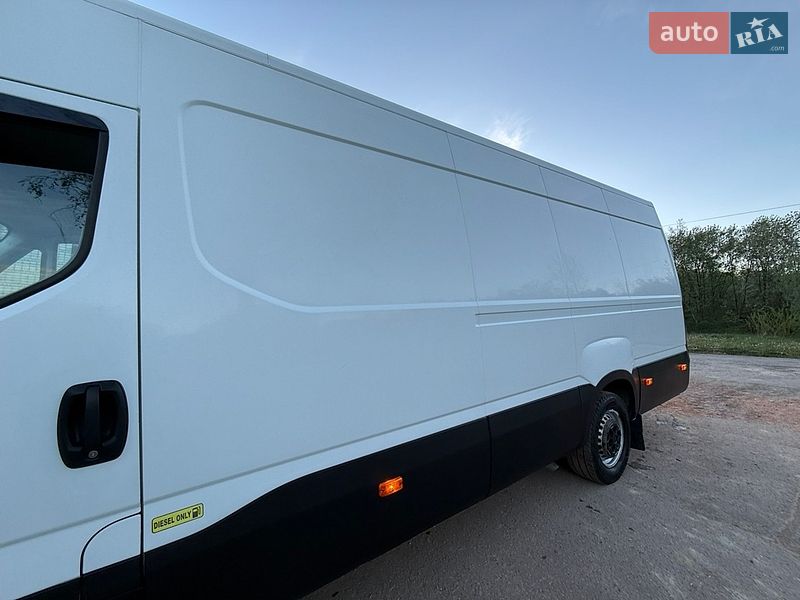 Грузовой фургон Iveco Daily 2016 в Трускавце