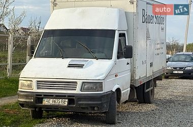 Грузопассажирский фургон Iveco Daily 2000 в Стрые