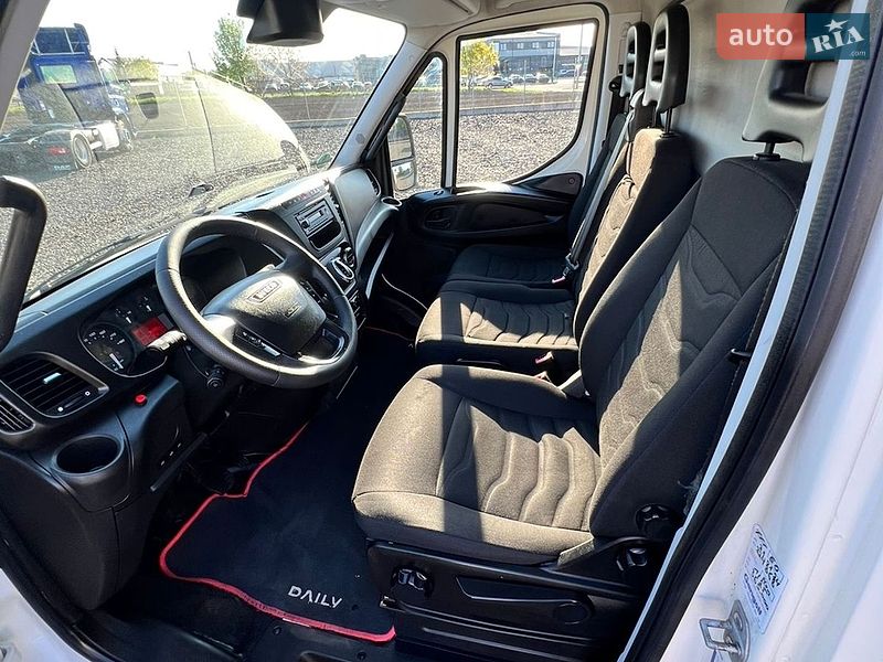 Грузовой фургон Iveco Daily 2016 в Луцке
