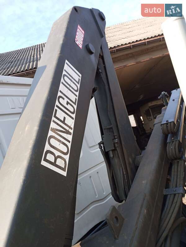 Кран-маніпулятор Iveco EuroCargo 2005 в Чернівцях