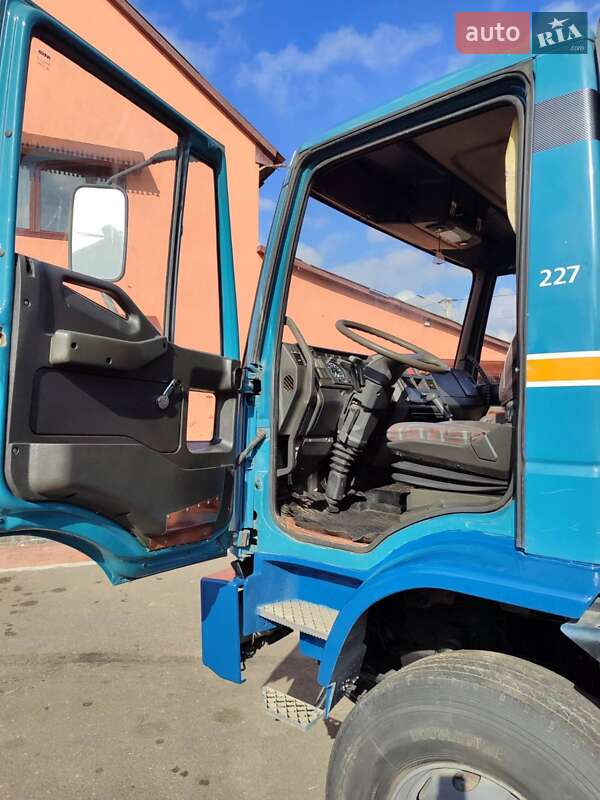 Кран-манипулятор Iveco EuroCargo 2002 в Киеве