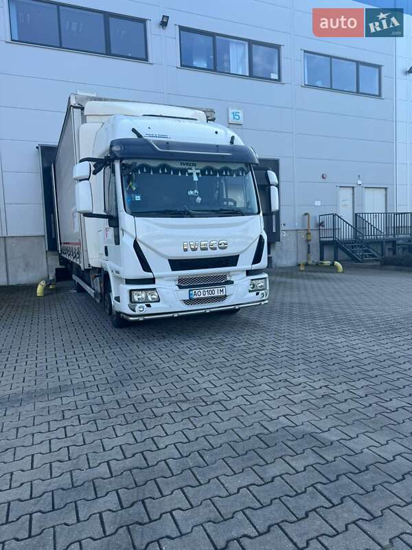 Тентованый Iveco EuroCargo 2012 в Иршаве