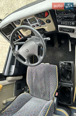 Туристичний / Міжміський автобус Iveco EuroCargo 2009 в Чернівцях