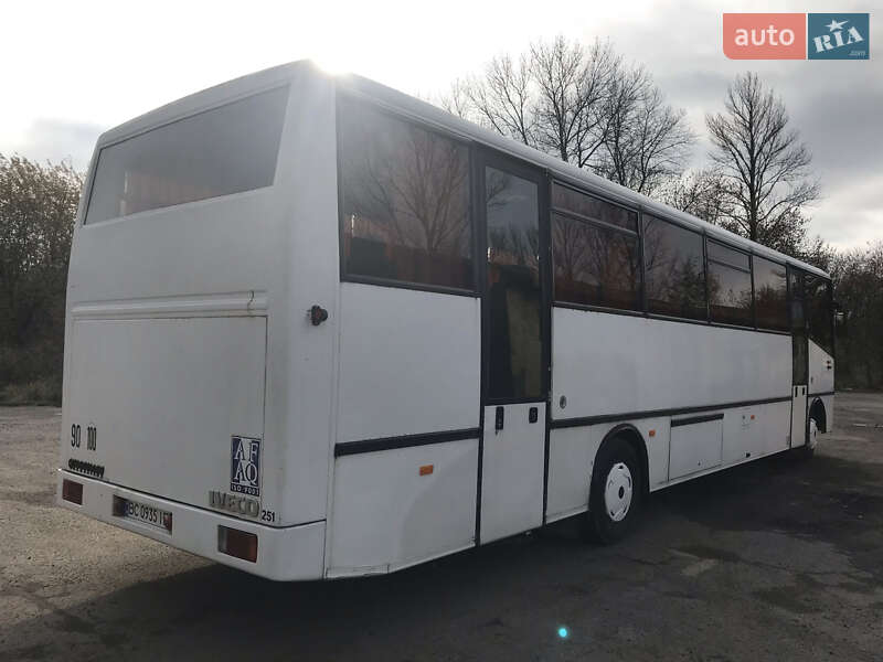 Приміський автобус Iveco EuroCargo 1998 в Львові