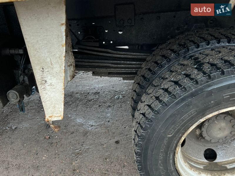 Самосвал Iveco EuroCargo 2001 в Луцке