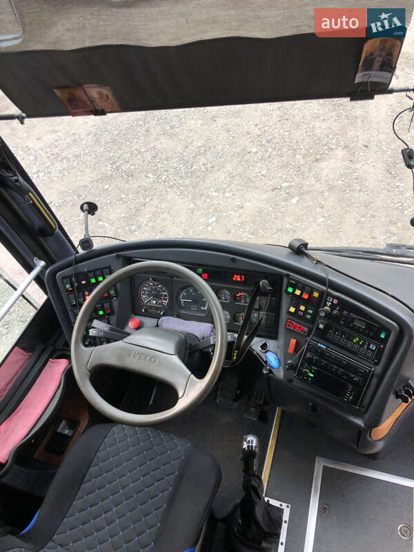 Туристичний / Міжміський автобус Iveco EuroRider 2001 в Заліщиках фото 12 Туристичний / Міжміський автобус Iveco EuroRider 2001 в Заліщиках