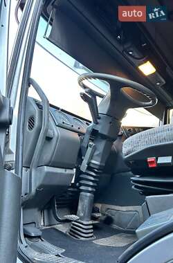 Грузовой фургон Iveco EuroStar 2002 в Чернигове