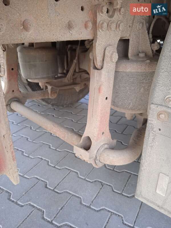Тентованый Iveco EuroTech 2001 в Хмельницком