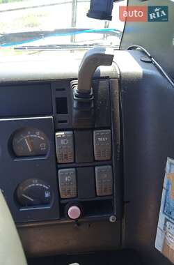 Тентованый Iveco EuroTech 2001 в 