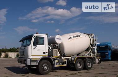 Бетононасос Iveco EuroTrakker 2000 в Одессе