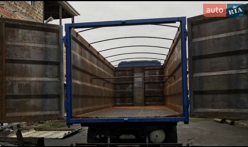 Самосвал Iveco Magirus 2006 в Первомайске