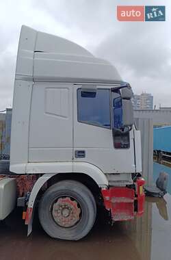 Тягач Iveco Magirus 2001 в 