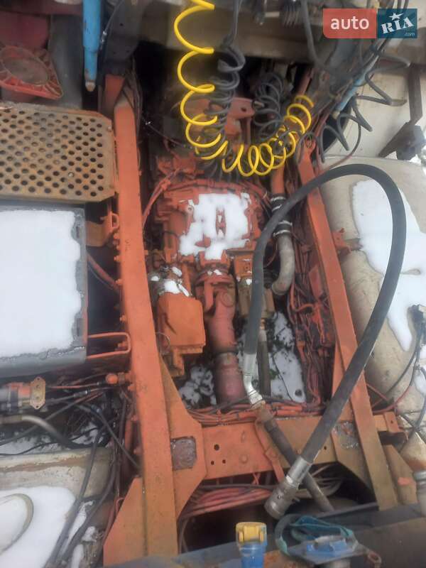 Тягач Iveco Magirus 2000 в Виннице