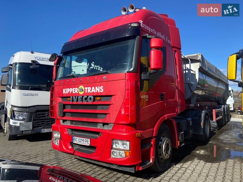 Тягач Iveco Magirus 2007 в Ровно