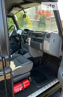 Внедорожник / Кроссовер Iveco Massif 2009 в 