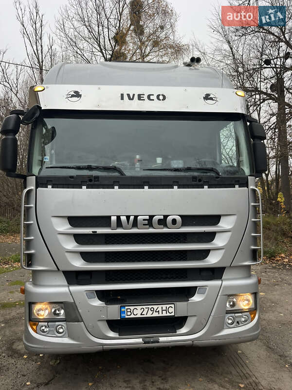 Тягач Iveco Stralis 2010 в 