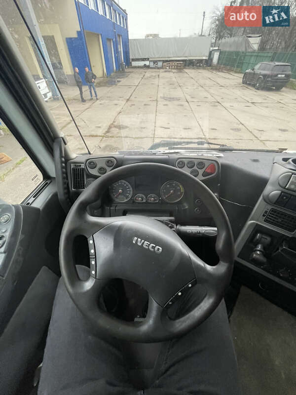 Контейнеровоз Iveco Stralis 2010 в Львові