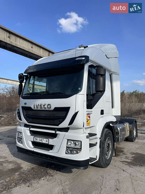 Тягач Iveco Stralis 2014 в 